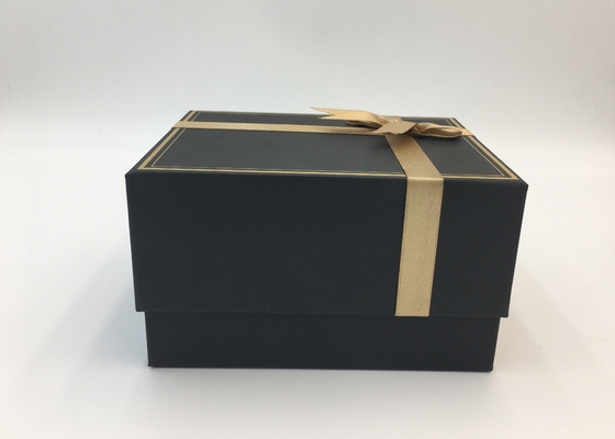 Scatola di lusso su misura di Matt Finish Carboard Paper Packaging del contenitore di regalo