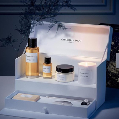 Regalo cosmetico dei prodotti dello skincare del profumo riciclato carta rosa di lusso su ordinazione di logo della stampa che imballa il contenitore di olio essenziale