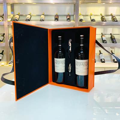 La valigia di cuoio su ordinazione ha modellato il contenitore di regalo di lusso dell'imballaggio del vino rosso con la maniglia per il trasporto