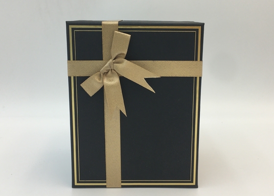 buon prezzo Scatola di lusso su misura di Matt Finish Carboard Paper Packaging del contenitore di regalo in linea